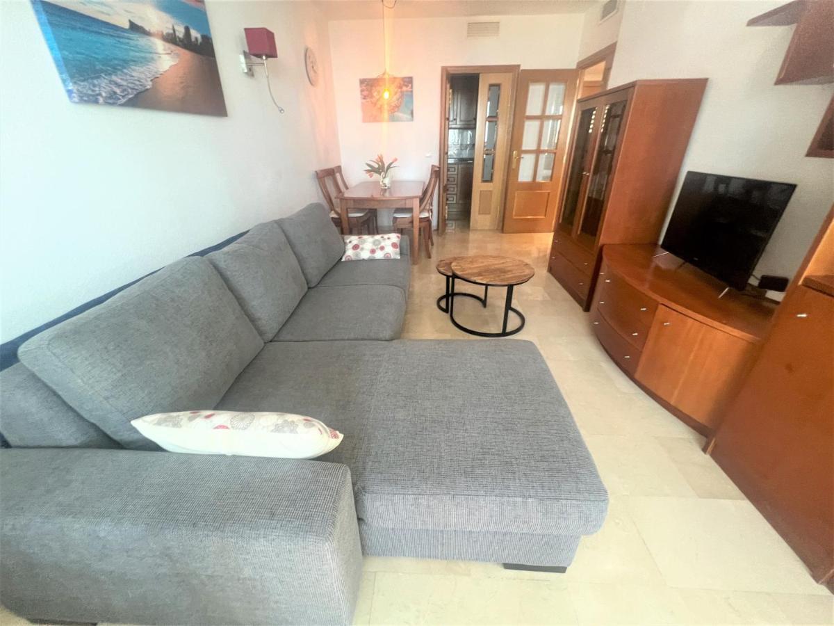 Gemelos 22-2-24 Benidorm Extérieur photo
